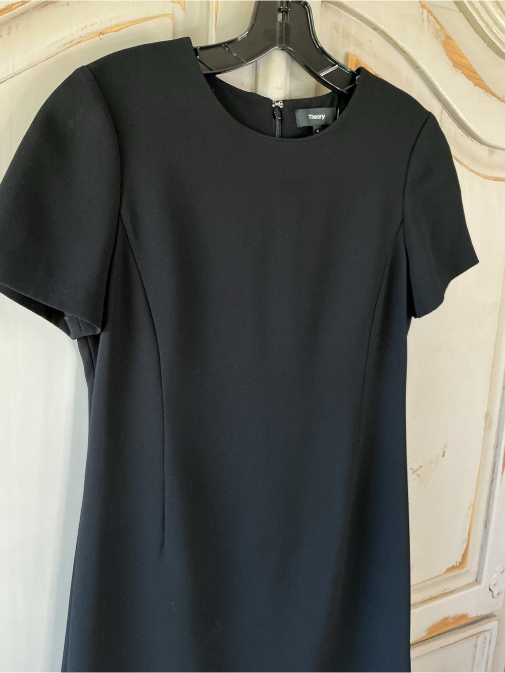 NWOT Theory | Jatinn Modern Crepe Black Shift Dress Minimalist Career Size 4 - Picture 4 of 9